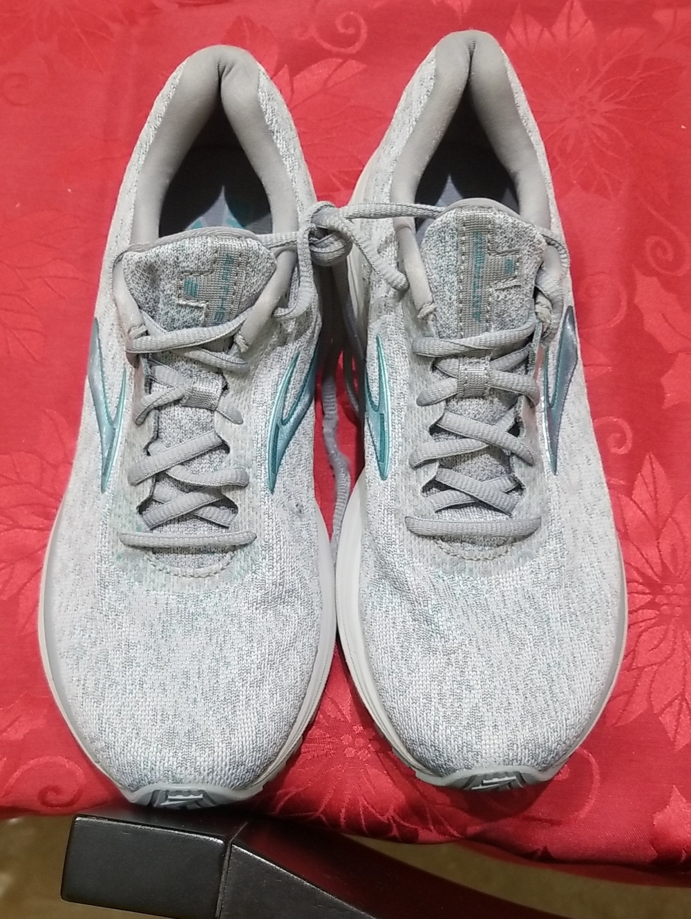 Women's Grey Athletic Sneakers with Teal Accents